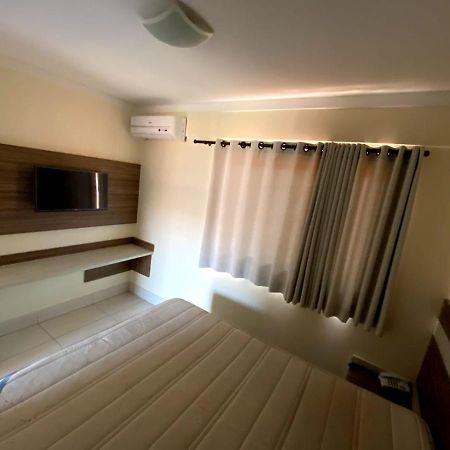 Lacqua Di Roma Com Piscina De Ondas Junior Appartement Caldas Novas Buitenkant foto