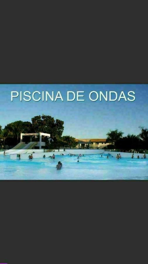Lacqua Di Roma Com Piscina De Ondas Junior Appartement Caldas Novas Buitenkant foto